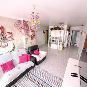 Homestay At Your Doorstep - Bedrooms, Lisbon
