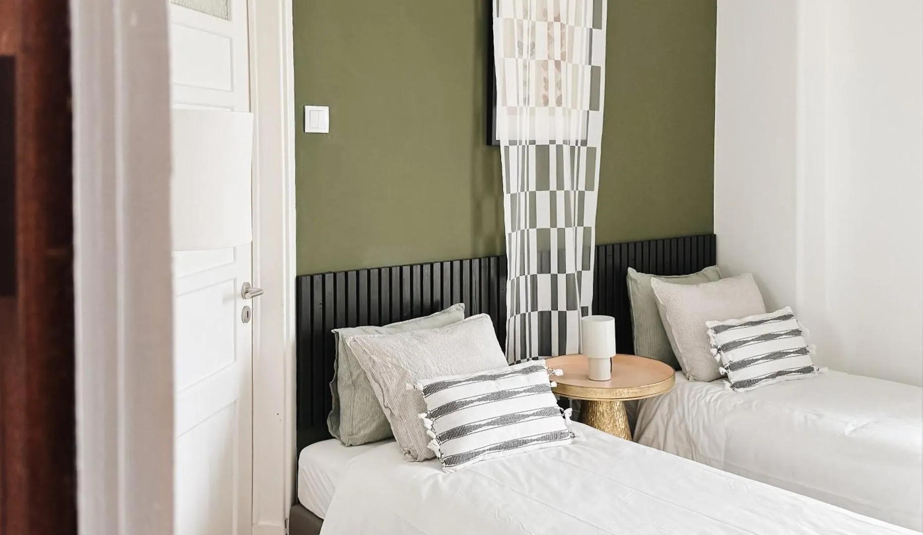 Homestay Garden Room L Fonte Luminosa L Soar Home Lisbon Portugal